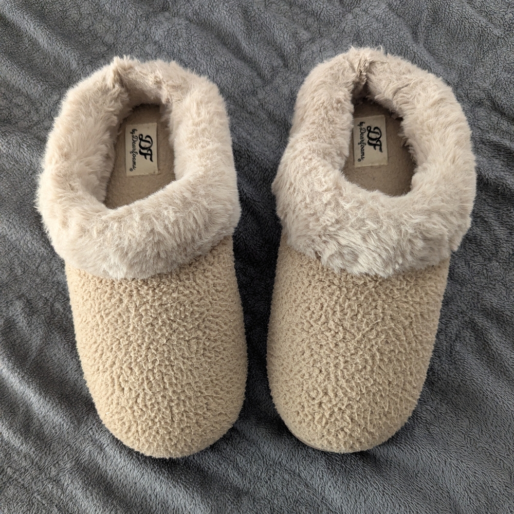 Dearfoam Slippers - Picture 4 of 9